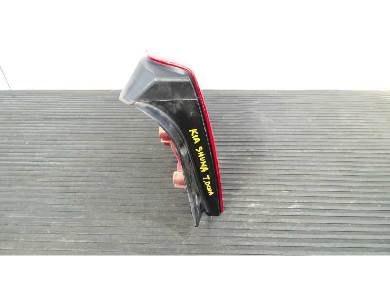 Recambio de piloto trasero derecho para kia shuma referencia OEM IAM   E2-B5-32-2