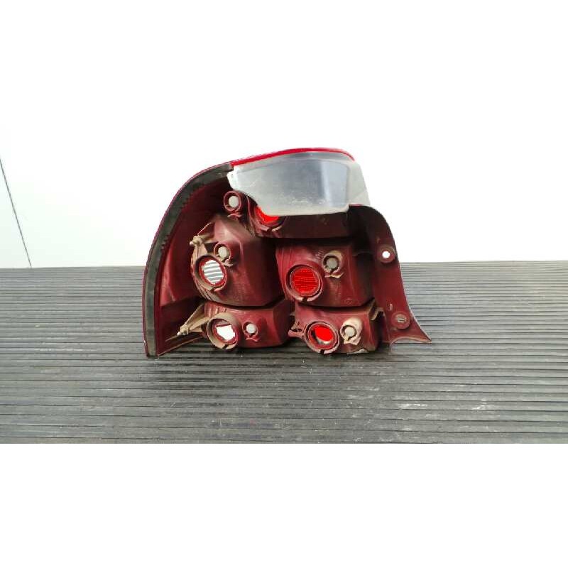 Recambio de piloto trasero derecho para kia shuma referencia OEM IAM   E2-B5-32-2