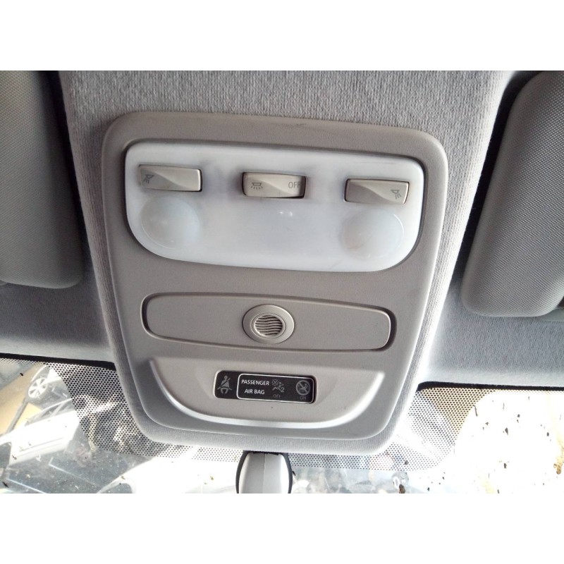 Recambio de luz interior para renault clio iv dynamique referencia OEM IAM   