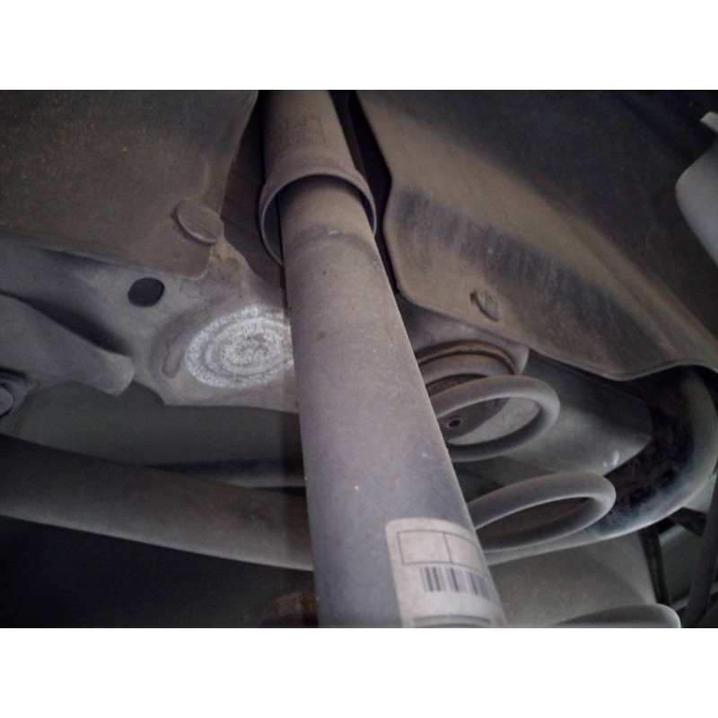 Recambio de amortiguador trasero izquierdo para citroën c3 attraction referencia OEM IAM   