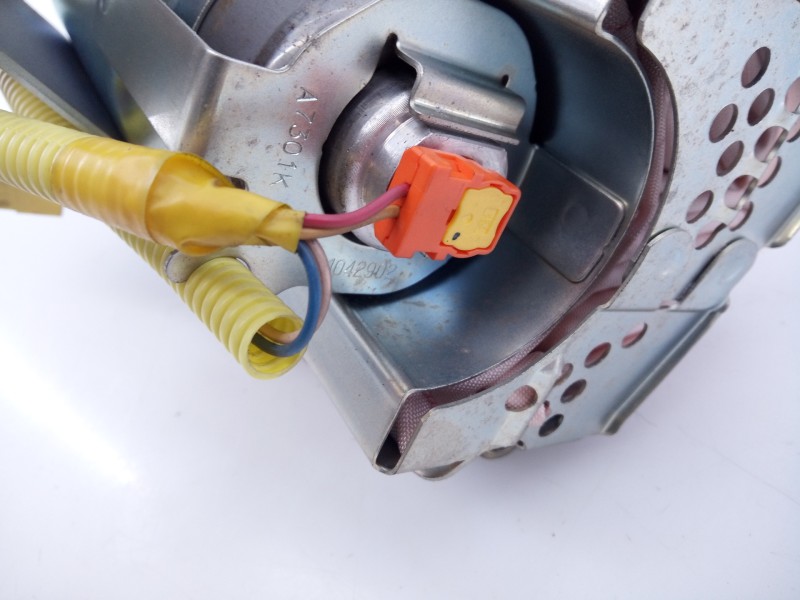 Recambio de airbag delantero derecho para mitsubishi montero (v80/v90) 3.2 di-d intense (3-ptas.) referencia OEM IAM 7030A139  E