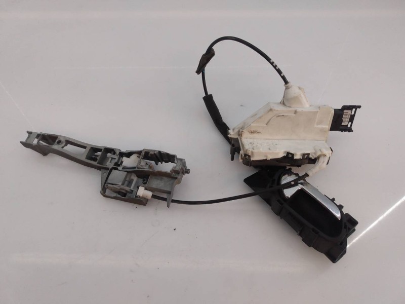 Recambio de cerradura puerta delantera derecha para citroën c3 attraction referencia OEM IAM   E1-A4-40-2