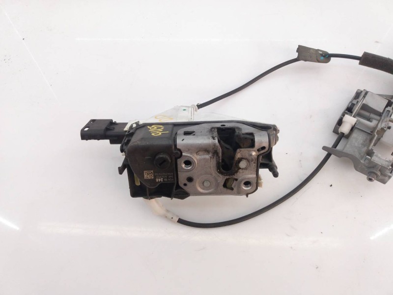 Recambio de cerradura puerta delantera derecha para citroën c3 attraction referencia OEM IAM   E1-A4-40-2