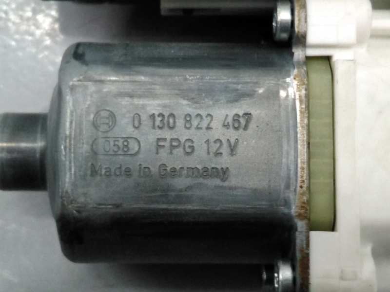 Recambio de motor elevalunas delantero derecho para volkswagen tiguan (5n2) advance bluemotion referencia OEM IAM 3C0959792C 5N0