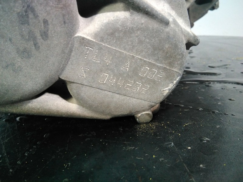 Recambio de caja cambios para renault clio iii exception referencia OEM IAM TL4002  M1-B3-82