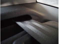CINTURON SEGURIDAD TRASERO DERECHO 