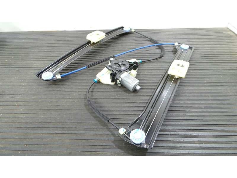 Recambio de elevalunas delantero derecho para volkswagen touran (5t1) advance bmt referencia OEM IAM 5TA837462  E1-B6-22-4