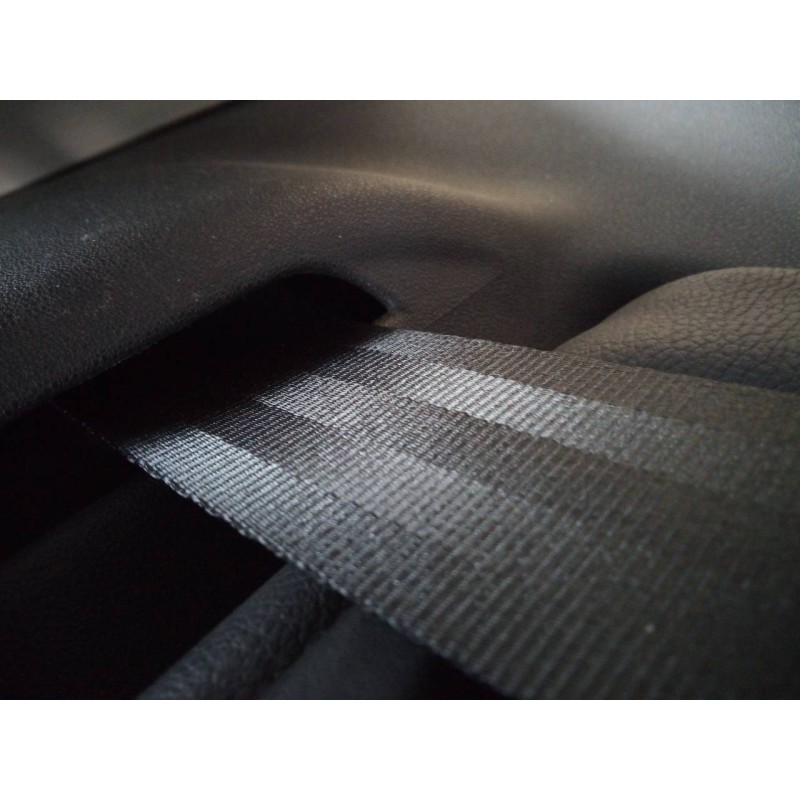 Recambio de cinturon seguridad trasero izquierdo para citroën c3 attraction referencia OEM IAM   