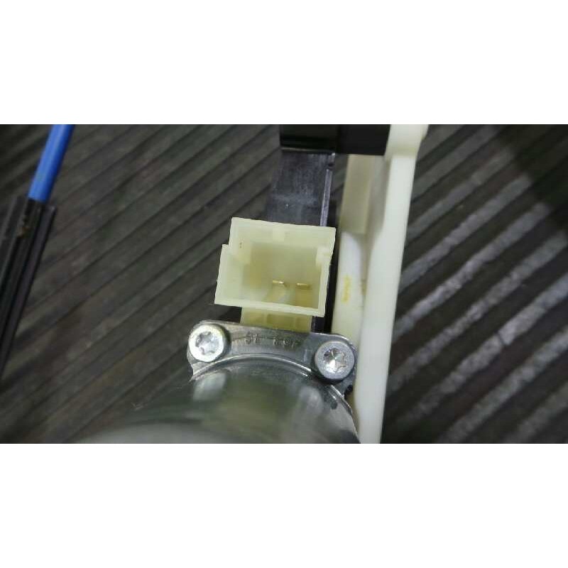 Recambio de elevalunas delantero derecho para volkswagen touran (5t1) advance bmt referencia OEM IAM 5TA837462  E1-B6-22-4