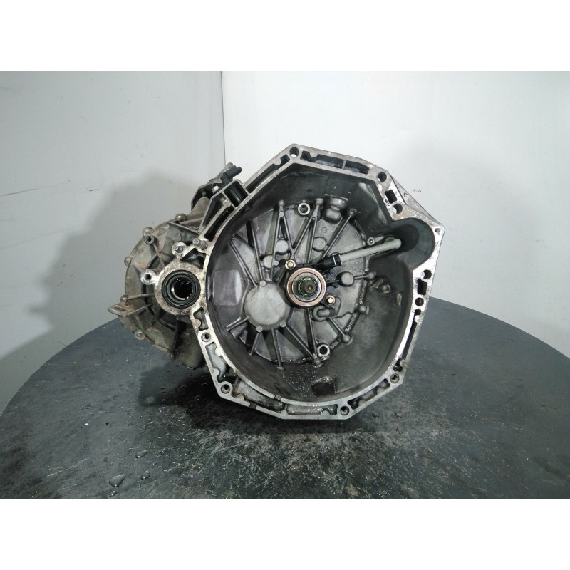 Recambio de caja cambios para renault clio iii exception referencia OEM IAM TL4002  M1-B3-82