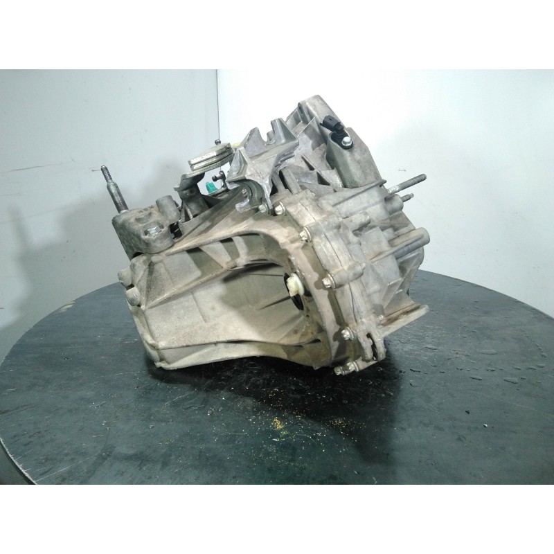 Recambio de caja cambios para renault clio iii exception referencia OEM IAM TL4002  M1-B3-82