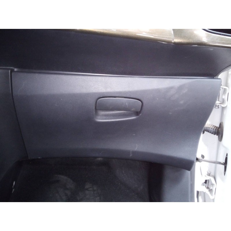 Recambio de guantera para citroën c3 attraction referencia OEM IAM   