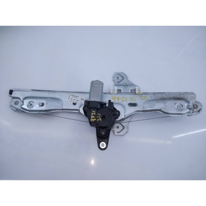 Recambio de elevalunas trasero derecho para nissan qashqai (j11) visia referencia OEM IAM 827004EA0A  E2-A4-15-1