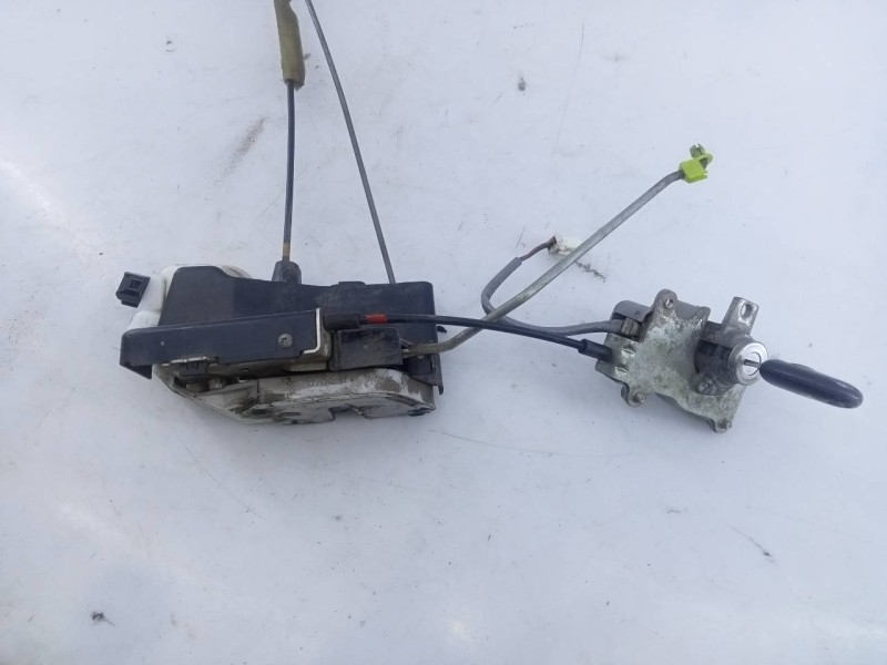 Recambio de cerradura puerta delantera izquierda para mitsubishi montero (v80/v90) 3.2 di-d intense (3-ptas.) referencia OEM IAM