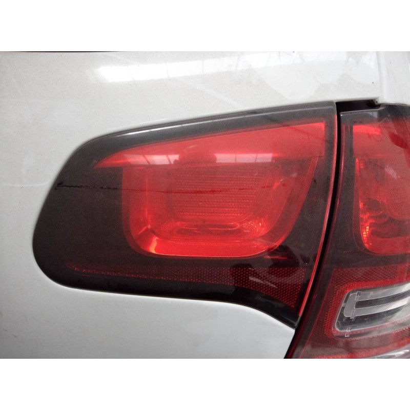 Recambio de piloto trasero derecho porton para citroën c3 attraction referencia OEM IAM   