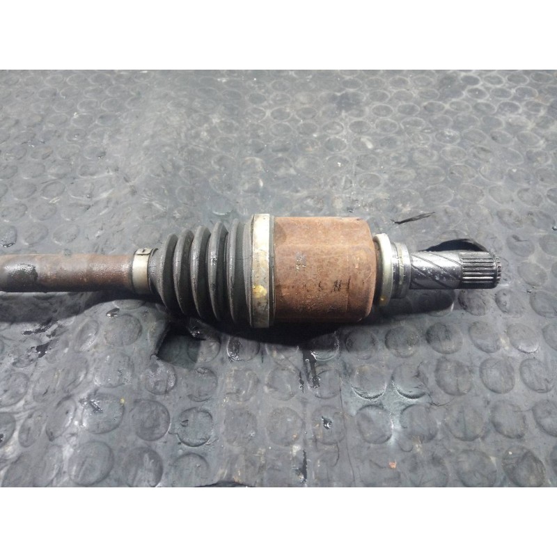 Recambio de transmision delantera izquierda para renault megane iii sport tourer limited referencia OEM IAM 8200847584  P1-B6-37