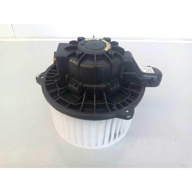 Recambio de ventilador calefaccion para hyundai tucson essence bluedrive 2wd referencia OEM IAM D3221170714  E2-B5-4-2