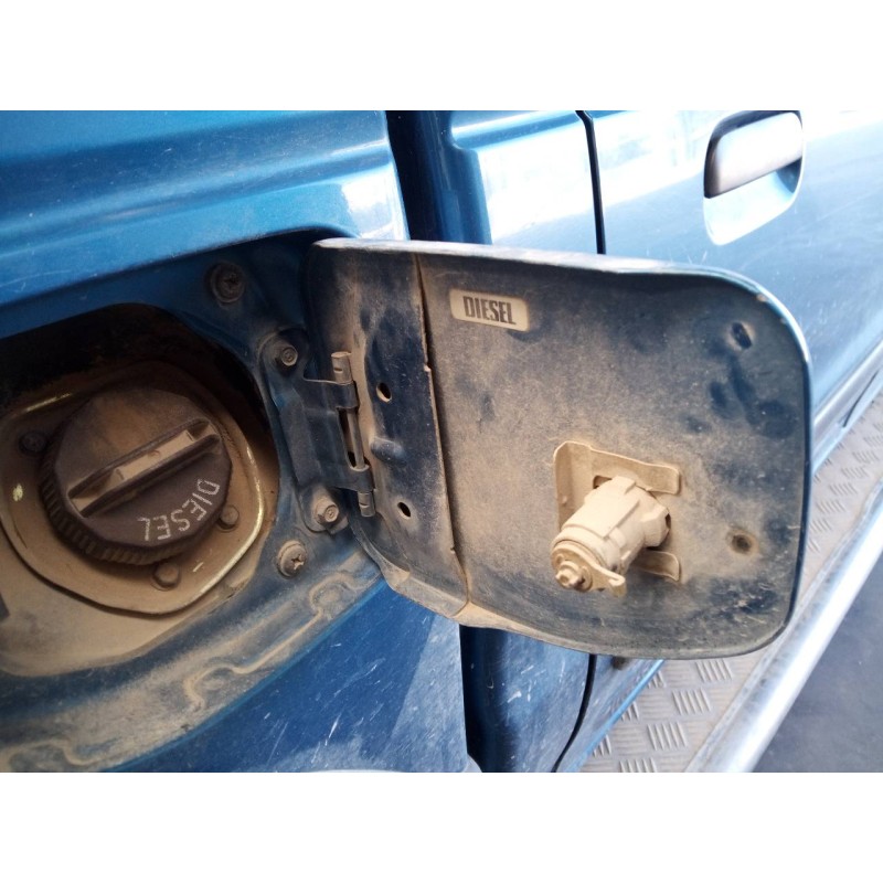 Recambio de tapa exterior combustible para ford ranger (er) cabina doble royal 4x4 referencia OEM IAM   