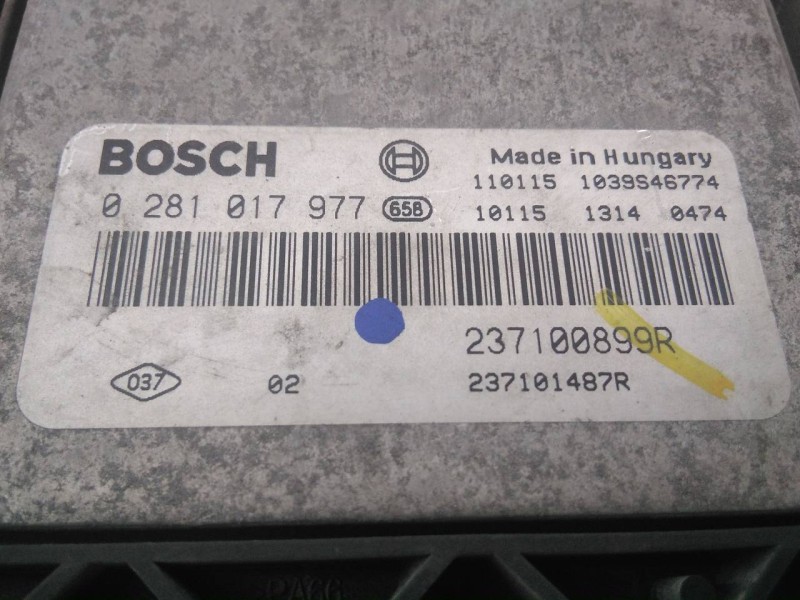 Recambio de centralita motor uce para renault master kombi l2h2 3,3t referencia OEM IAM 0281017977 237100899R E2-A1-35-2