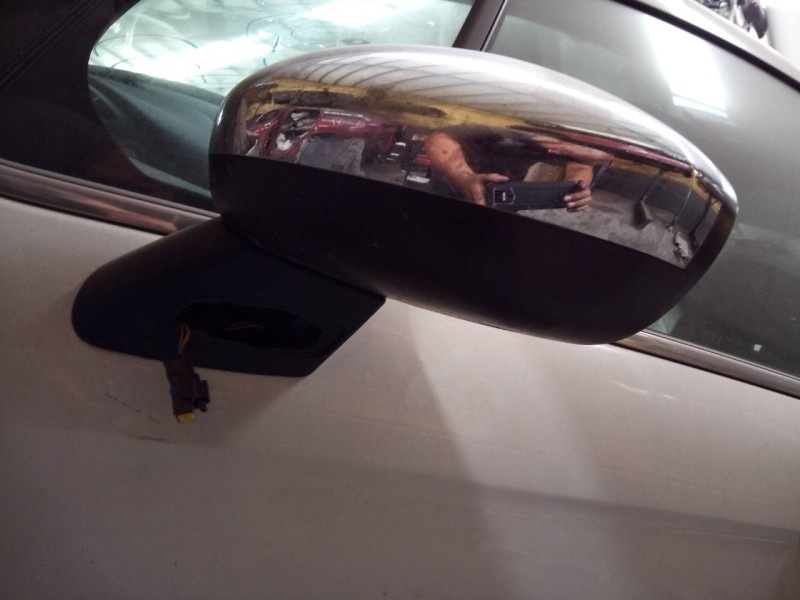 Recambio de retrovisor izquierdo electrico para citroën c3 attraction referencia OEM IAM   