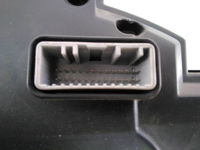 Recambio de cuadro instrumentos para renault master kombi l2h2 3,3t referencia OEM IAM P248109785RB  E2-A1-35-2