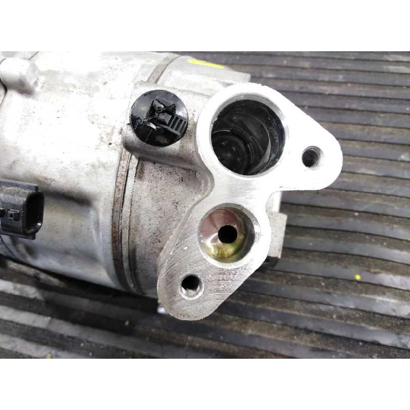 Recambio de compresor aire acondicionado para renault captur zen referencia OEM IAM 926000734R 72634BB P3-B2-9-2