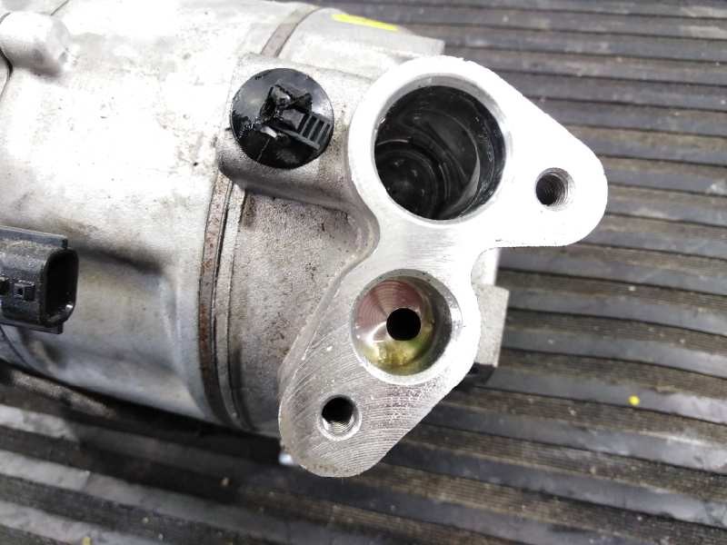 Recambio de compresor aire acondicionado para renault captur zen referencia OEM IAM 926000734R 72634BB P3-B2-9-2