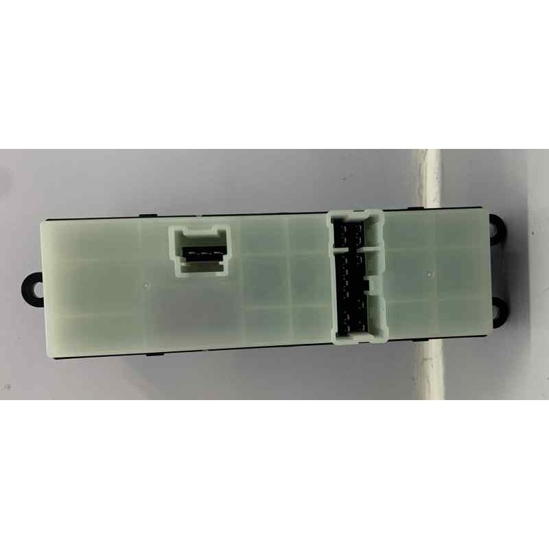 Recambio de mando elevalunas delantero izquierdo para nissan qashqai (j10) referencia OEM IAM NIS19720 NUEVO T2-1-A2-4
