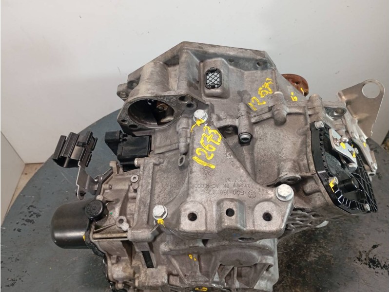 Recambio de caja cambios para volkswagen touran (5t1) advance bmt referencia OEM IAM SMS  M1-A1-103