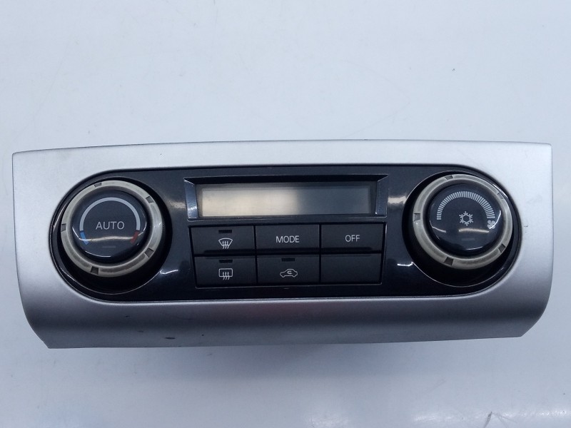 Recambio de mando climatizador para mitsubishi montero (v80/v90) 3.2 di-d intense (3-ptas.) referencia OEM IAM 7820A138XA 146570