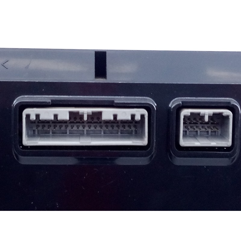 Recambio de mando climatizador para mitsubishi montero (v80/v90) 3.2 di-d intense (3-ptas.) referencia OEM IAM 7820A138XA 146570
