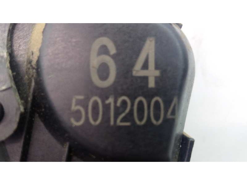 Recambio de cerradura puerta delantera derecha para toyota land cruiser (j12) 3.0 d-4d gx referencia OEM IAM 5012004  E2-B4-5-2