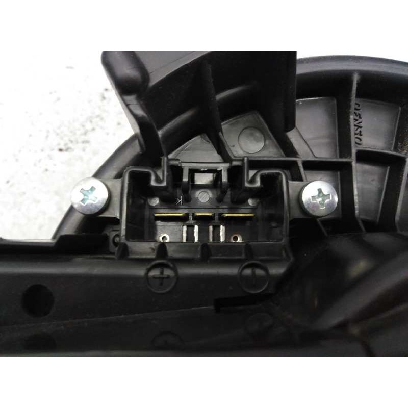 Recambio de ventilador calefaccion para toyota avensis (t27) advance referencia OEM IAM AV2727008103  E3-B2-19-4