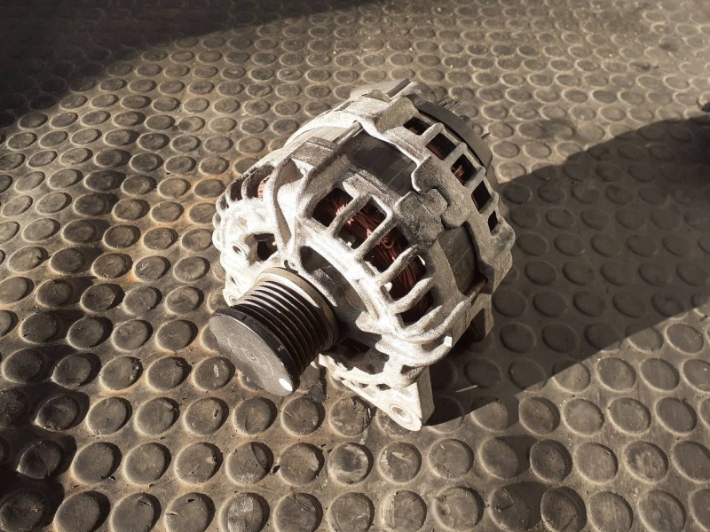 Recambio de alternador para nissan qashqai (j11) tekna referencia OEM IAM F0008L0814  P3-A4-20-5
