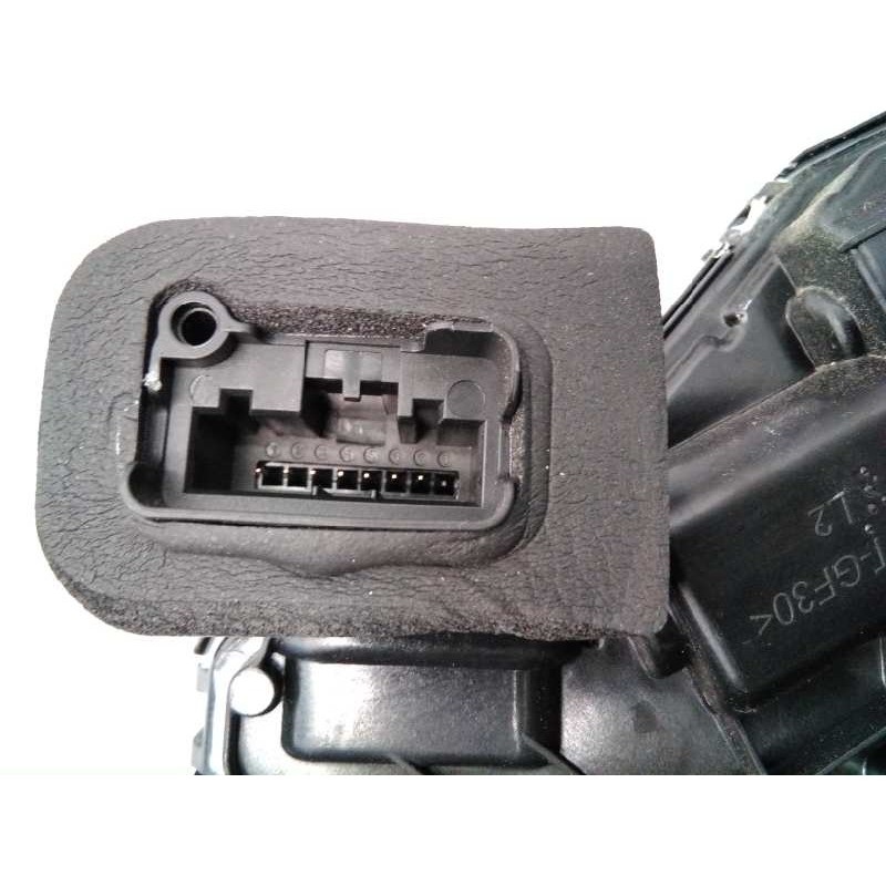 Recambio de cerradura puerta trasera izquierda para volkswagen tiguan advance bmt referencia OEM IAM 5NA839815C  E1-B6-32-3