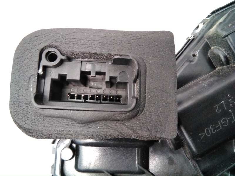 Recambio de cerradura puerta trasera izquierda para volkswagen tiguan advance bmt referencia OEM IAM 5NA839815C  E1-B6-32-3