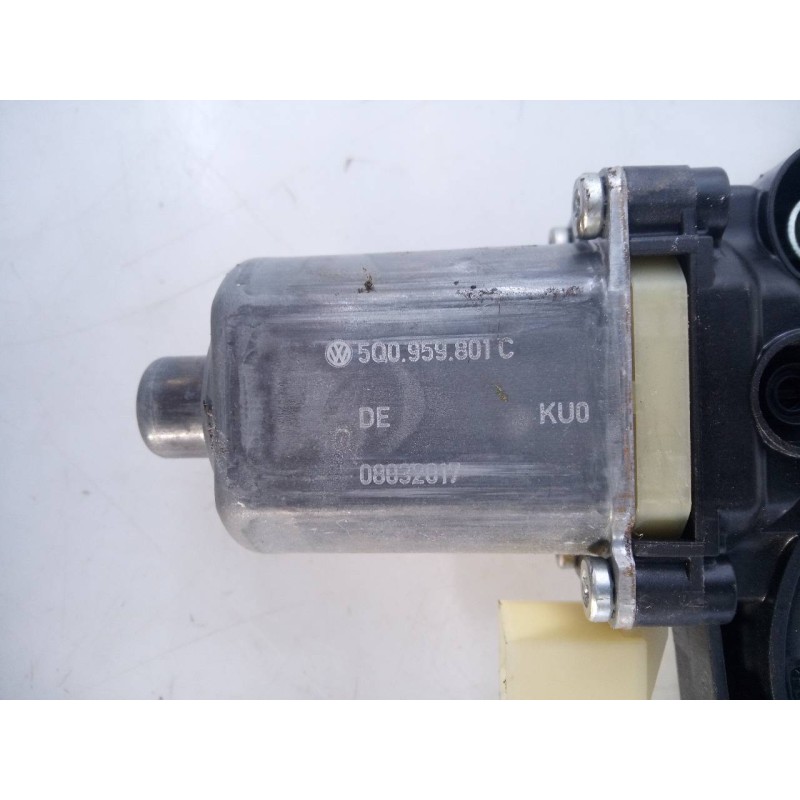 Recambio de elevalunas delantero derecho para volkswagen touran (5t1) advance bmt referencia OEM IAM 5Q0959801C  E1-B6-32-1