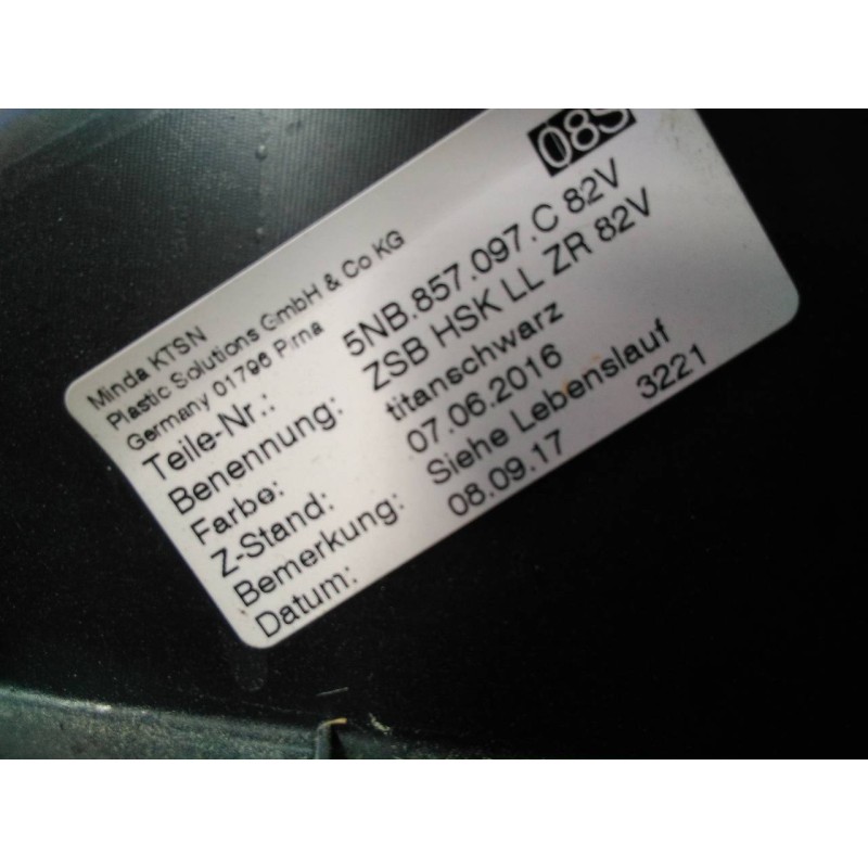 Recambio de guantera para volkswagen tiguan advance bmt referencia OEM IAM 5NB857101 5NB857097C P2-A3-12