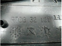 Recambio de tapa motor para honda cr-v luxury 4x4 referencia OEM IAM R7CG32121  P2-B3-7 2