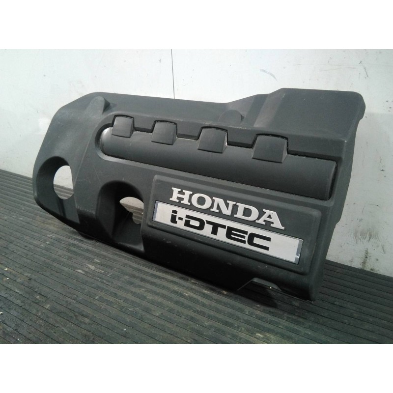Recambio de tapa motor para honda cr-v luxury 4x4 referencia OEM IAM R7CG32121  P2-B3-7
