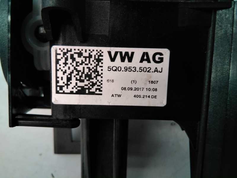 Recambio de mando limpia para volkswagen tiguan advance bmt referencia OEM IAM 5Q0953521R 5Q0953502AJ 