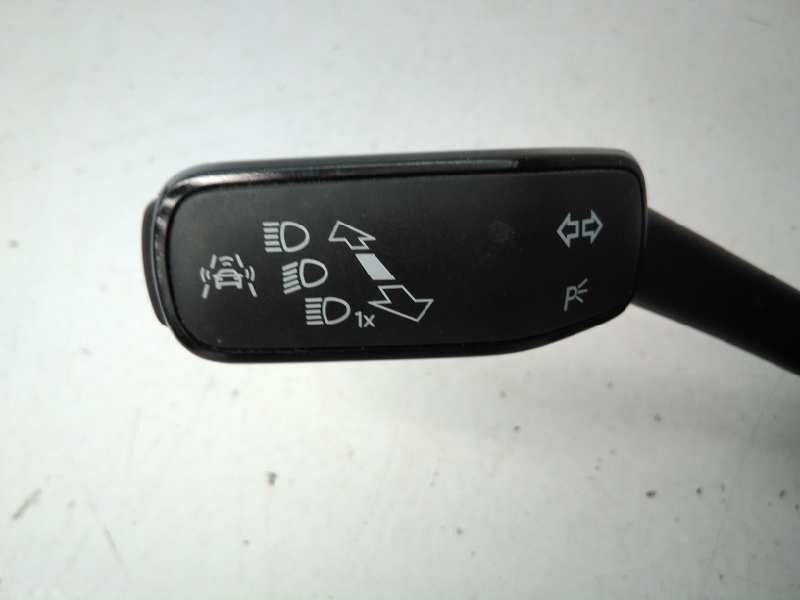 Recambio de mando limpia para volkswagen tiguan advance bmt referencia OEM IAM 5Q0953521R 5Q0953502AJ 