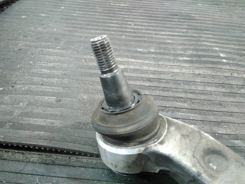 Recambio de brazo suspension inferior delantero derecho para audi a4 ber. (b8) básico referencia OEM IAM 8K0407695E  P1-A4-24