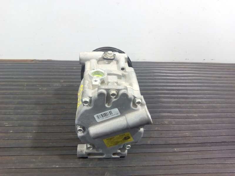 Recambio de compresor aire acondicionado para ford ka (ccu) urban referencia OEM IAM 5A7875200  P3-A1-35-5