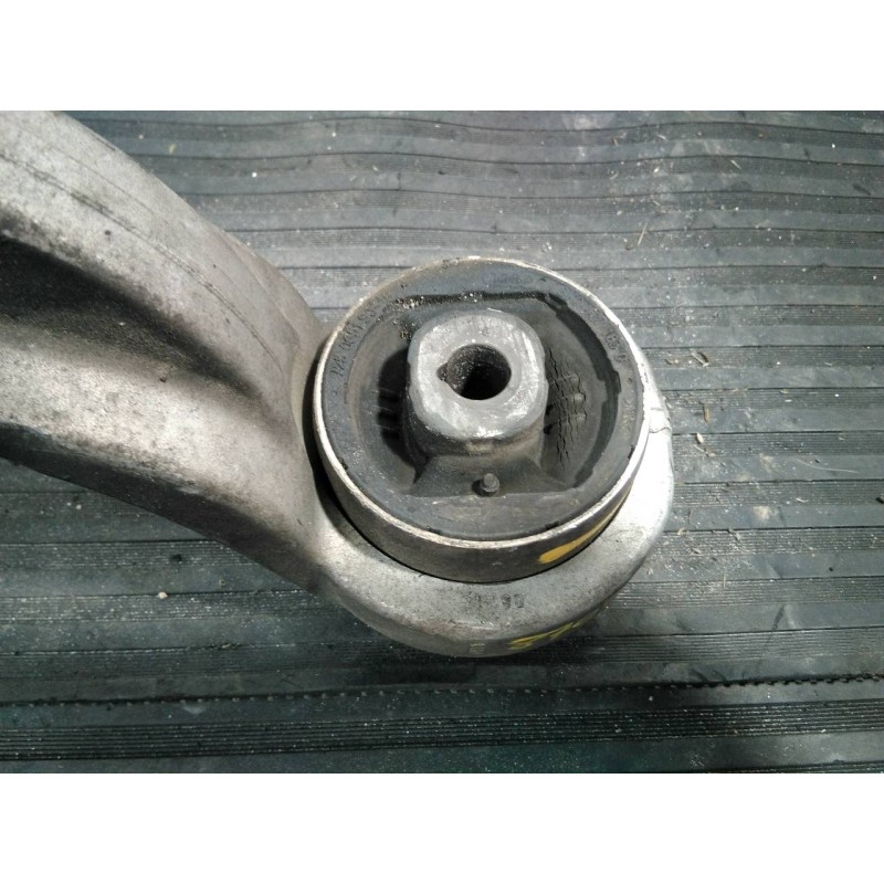 Recambio de brazo suspension inferior delantero derecho para audi a4 ber. (b8) básico referencia OEM IAM 8K0407695E  P1-A4-24