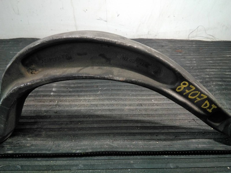 Recambio de brazo suspension inferior delantero izquierdo para audi a4 ber. (b8) básico referencia OEM IAM 8K0407696E  P1-A4-24