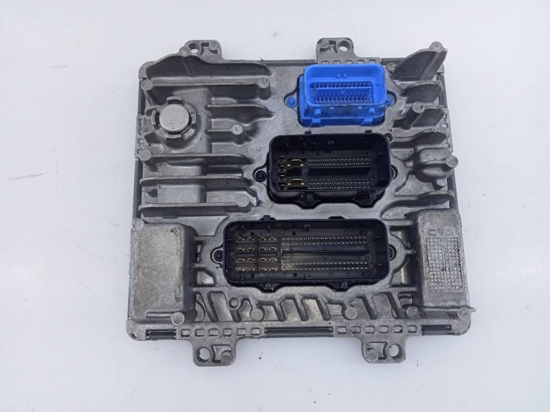 Recambio de centralita motor uce para opel astra k lim. 5türig dynamic start/stop referencia OEM IAM 55503869 395357783 E3-A5-19