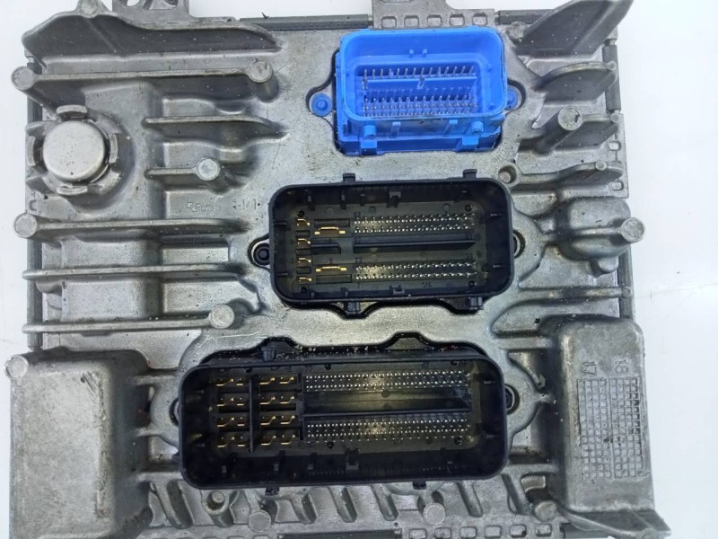 Recambio de centralita motor uce para opel astra k lim. 5türig dynamic start/stop referencia OEM IAM 55503869 395357783 E3-A5-19