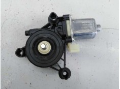 MOTOR ELEVALUNAS DELANTERO IZQUIERDO 5Q0959801B 0130822717 E1-A5-40-1