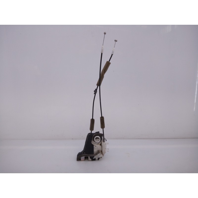 Recambio de cerradura puerta trasera izquierda para honda cr-v elegance 4x2 referencia OEM IAM   E2-A2-60-1